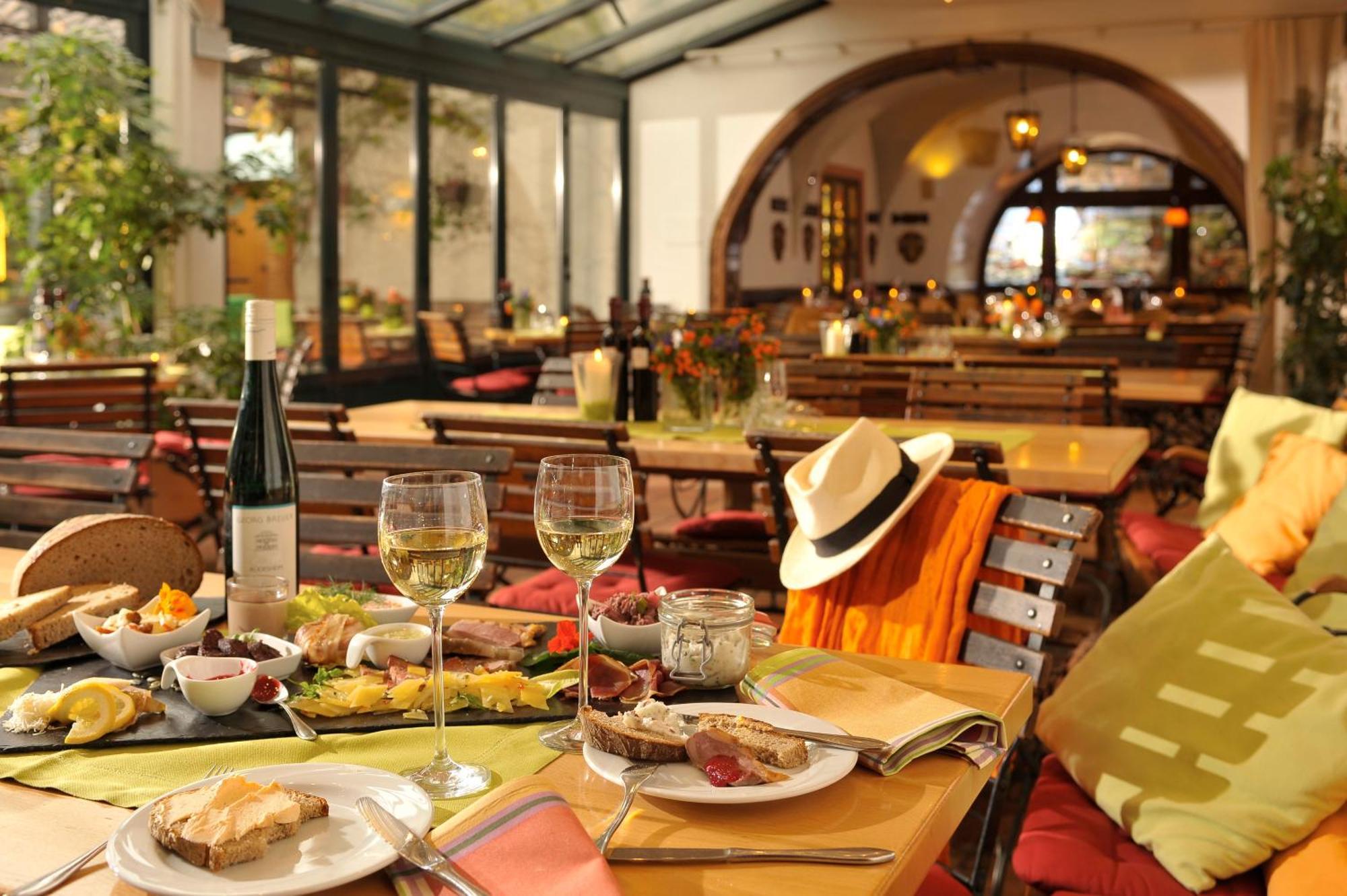 Breuer'S Ruedesheimer Schloss Rüdesheim am Rhein Esterno foto